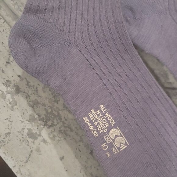 VINTAGE All Wool Socks - Picture 2 of 3